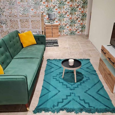 Chez Karine - Appartement Lédenon Eksteriør bilde