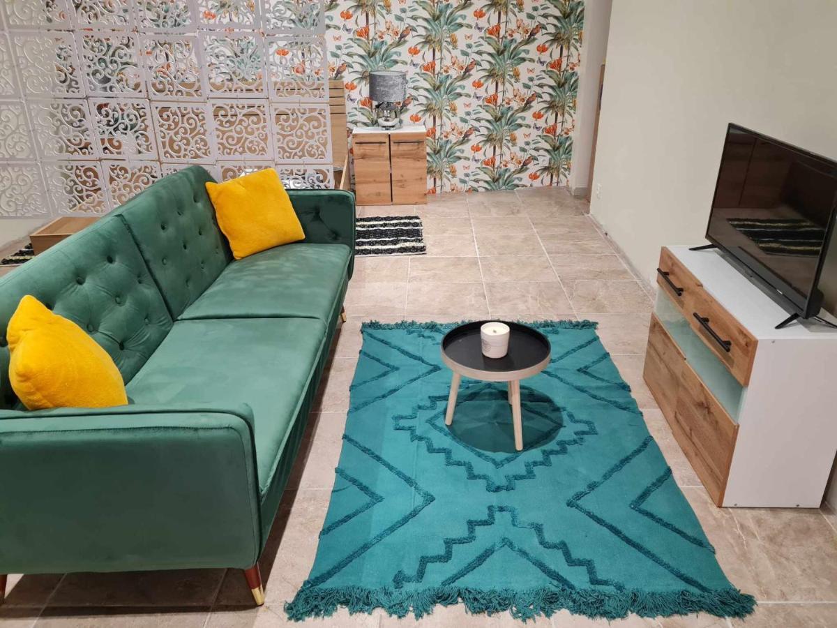 Chez Karine - Appartement Lédenon Eksteriør bilde
